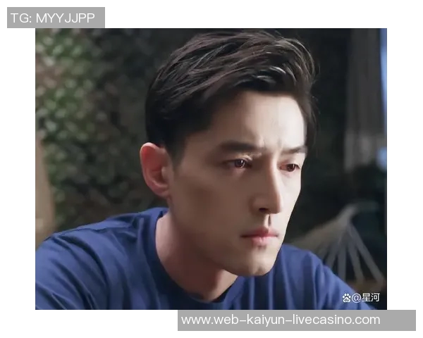 胡歌主演的足球题材电视剧揭示运动员背后的奋斗与梦想